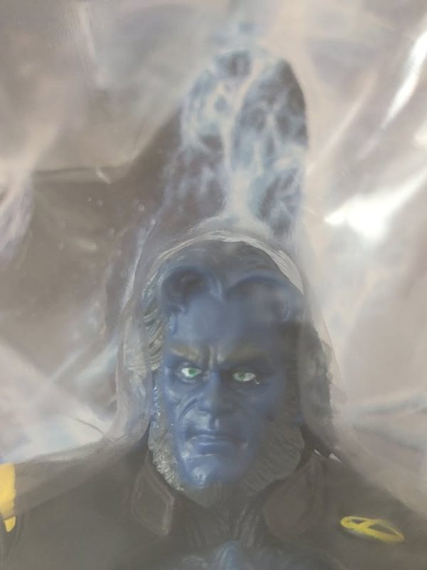 2006 MARVEL LEGENDS, X3 BEAST ACTION FIGURE, MINT IN PACKAGE!!!
