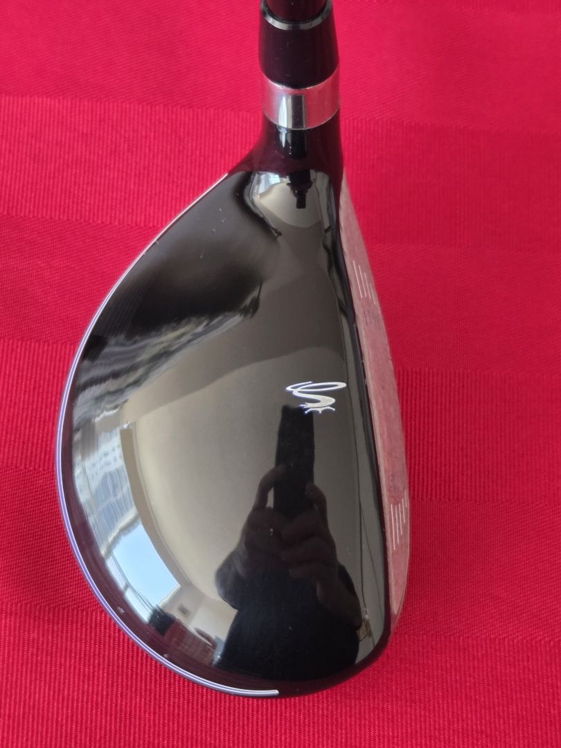 GENTLY USED AND COMPLETELY REFRESHED, COBRA, FLY Z XL, HYBRID 3 GOLF CLUB!!!