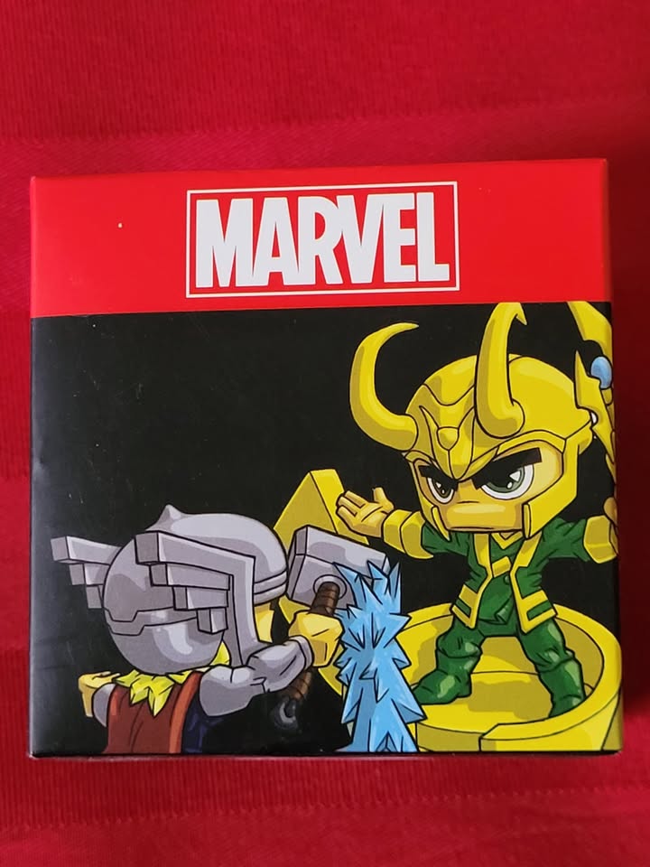 2017 MARVEL COLLECTOR SERIES, THOR VS. LOKI ACTION FIGURES, MINT IN PACKAGE!!!